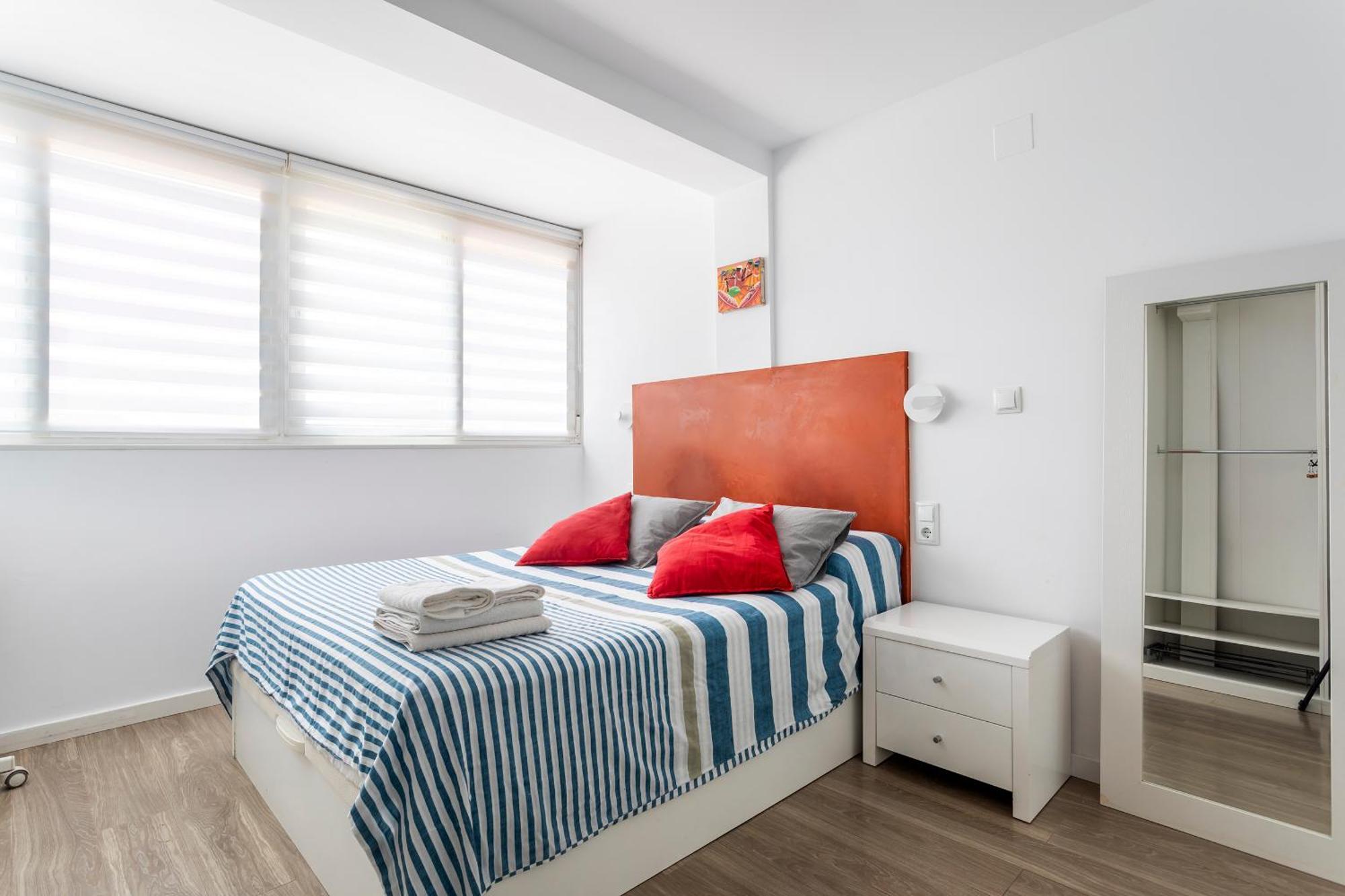 Fantastico Apartamento En Primerisima Linea Playa La Torre  Eksteriør billede